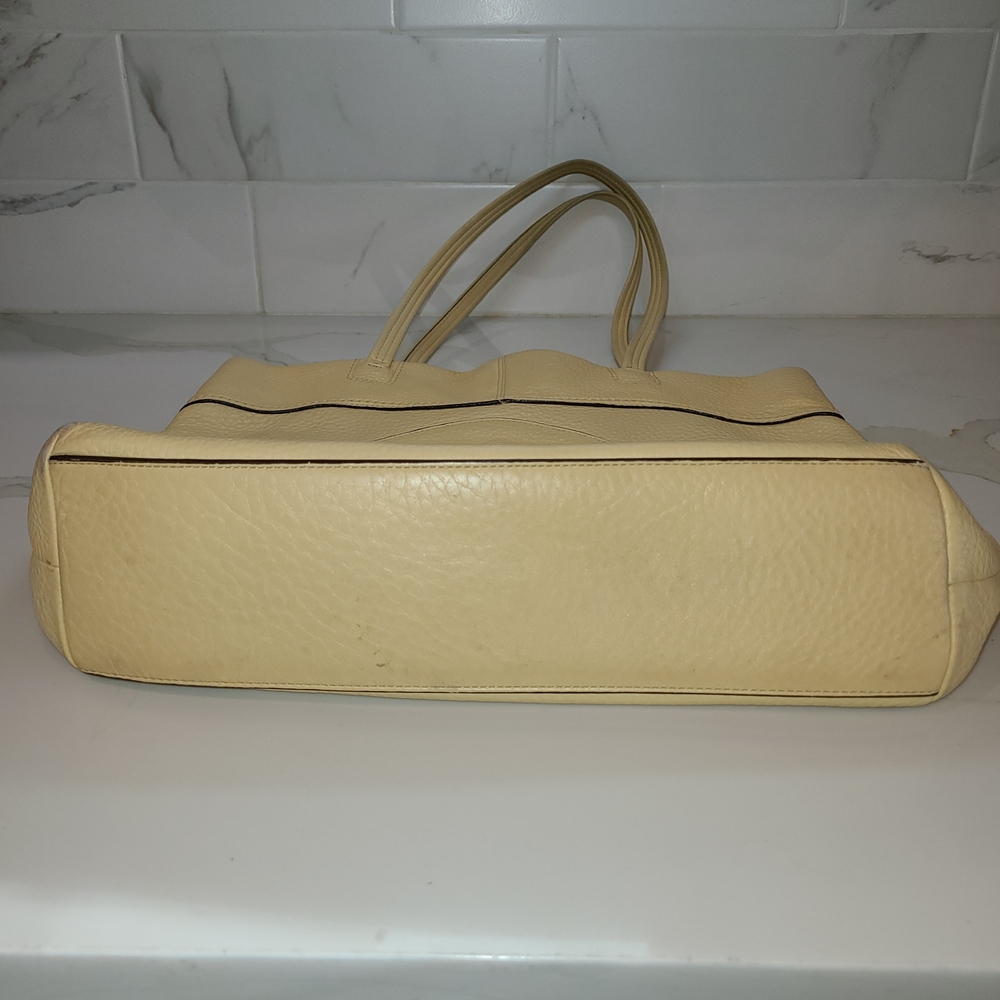 Coach Laura Light Yellow Leather Tote Bag GUC - Picture 5 of 16